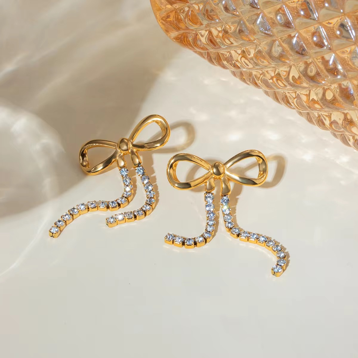 Dainty 18K Gold Plated Bow-Shaped Tassel Long Earrings